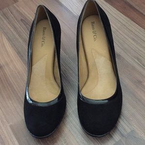 Bass & Co black heels